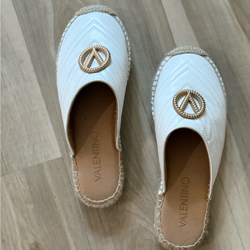 Valentino White Quilted Slip-On Espadrille Mules with Gold Emblem